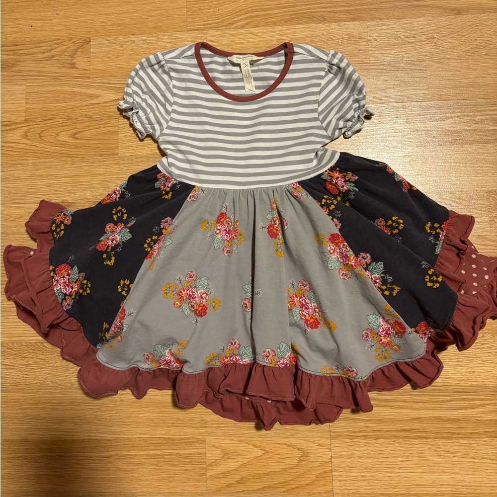 “Matilda Jane” super twirly dress size 4 in great condition